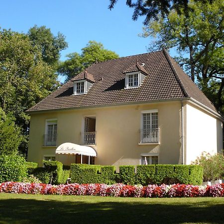 Hotel Chateau De Rigny Gray Exterior foto